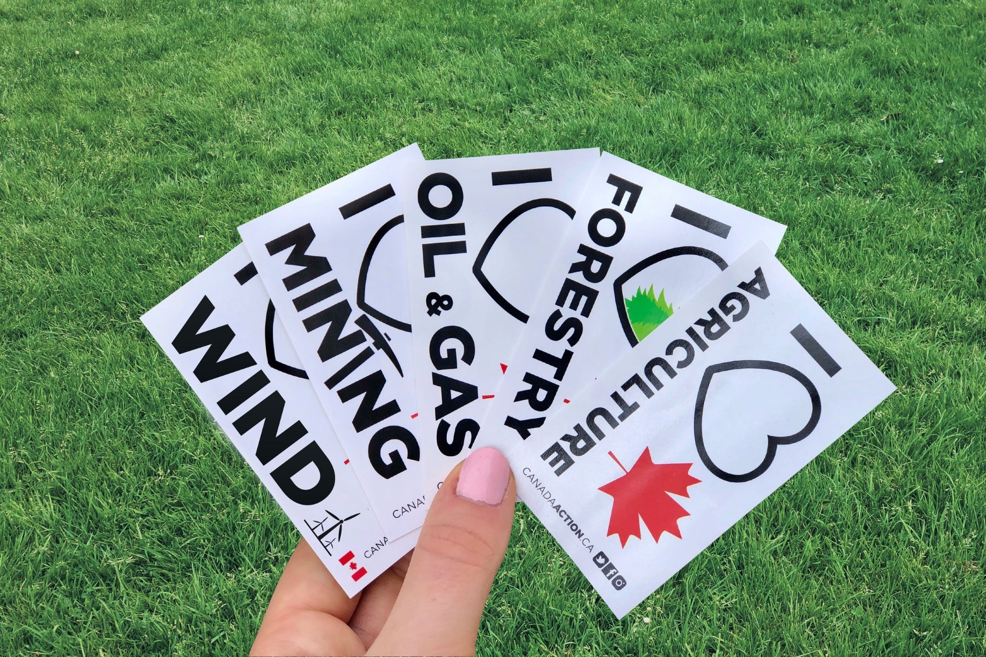 I Love Canadian Oil & Gas canadaactionstore.ca